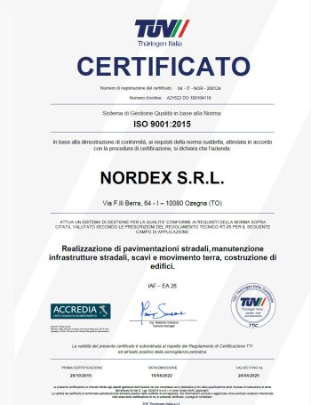 03-A215 CERTIFICATO_9001